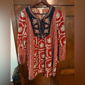 Anthropologie FLYING TOMATO Tunic Top
Navy Blue Long Sleeve Embroidered